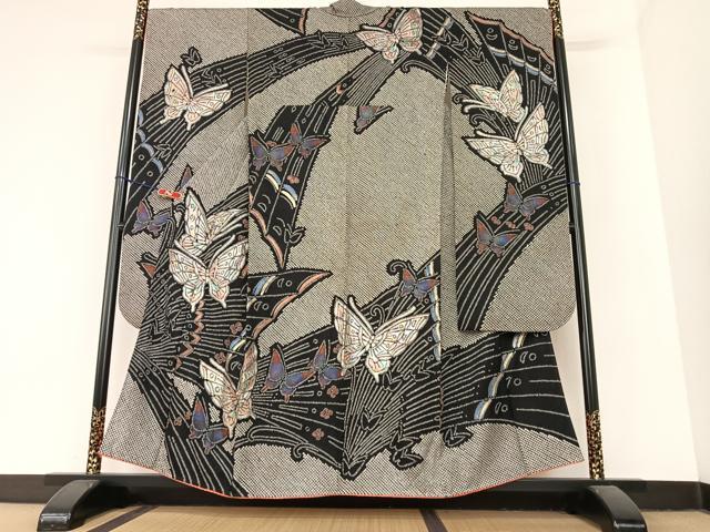 平和屋着物●豪華振袖　絞り　舞蝶文　黒地　金彩　正絹　逸品　AABB0048zg