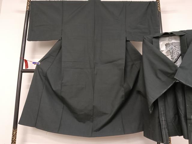 平和屋着物●男性　紬　アンサンブル　色無地　黒色　正絹　逸品　AABB0160zg