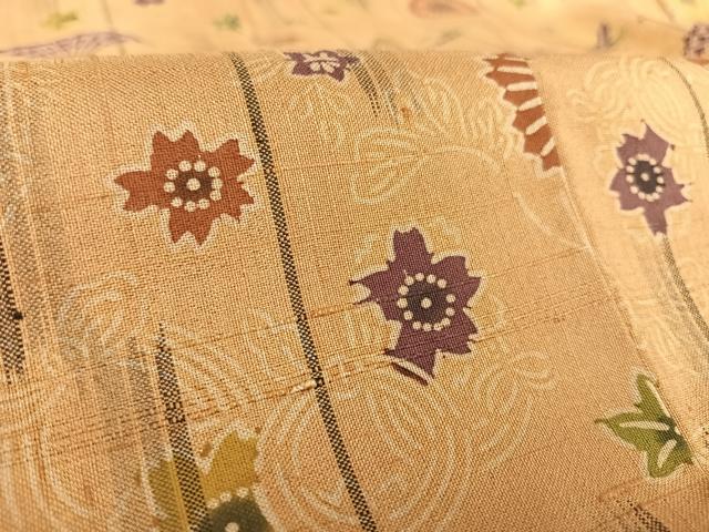 平和屋着物▽染織の名門　しょうざん  生紬　単衣　型染め　草花文　証紙付き　正絹　逸品　AABB1374np 平和屋着物▽染織の名門 しょうざん 生紬 単衣 型染め 草花文