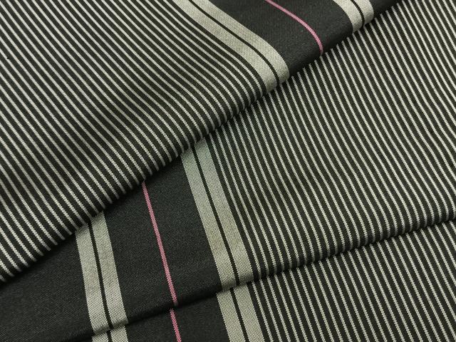 平和屋着物▽本場縞大島紬　単衣　縞　黒地　正絹　逸品　AABB2088fy