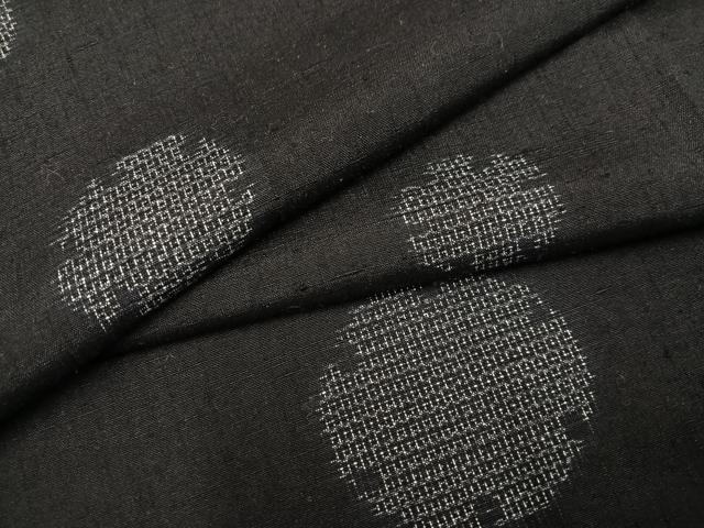 平和屋着物○結城紬 飛び亀甲柄 雪輪文様 黒地 正絹 逸品 AABB2965ph