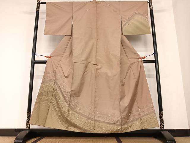 平和屋着物●本場染大島紬　訪問着　中国三大刺繍　汕頭刺繍　スワトウ刺繍　相良刺繍　更紗花間道　正絹　逸品　AABB6509zg