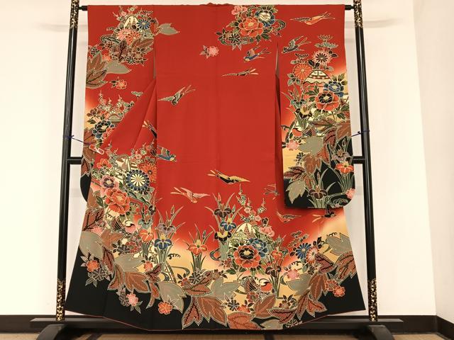 平和屋着物●手ざし京紅型染・宮崎紅型　宮崎良次　振袖　鴛鴦草花文　暈し染め　正絹　逸品　AABB6621np