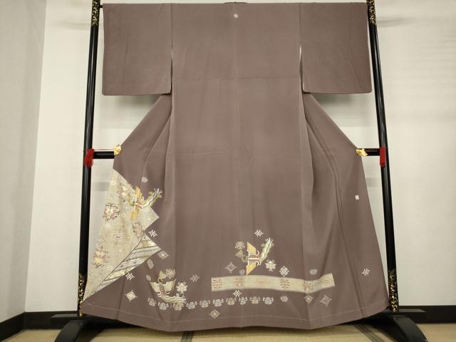 平和屋着物●豪華色留袖　作家物　駒刺繍　鳥獣文　金彩　正絹　逸品　AABB7291ck