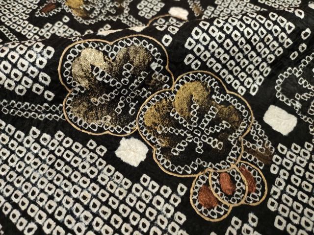 平和屋着物●訪問着　総絞り　流水枝梅文　黒地　金彩　やまと誂製　正絹　逸品　AABB7309ck 平和屋着物○訪問着 総絞り 流水枝梅文 黒地 金彩 やまと誂