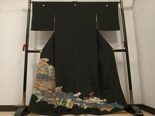 平和屋着物●豪華黒留袖　刺繍　浜松風景文　金彩　三越扱い　正絹　逸品　AABC1726ph