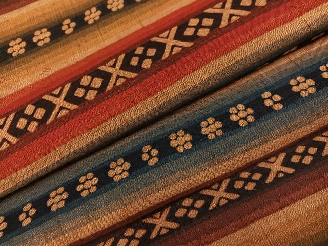 平和屋着物●上質な小紋　紬地　横段花文　正絹　逸品　AABC1744ph