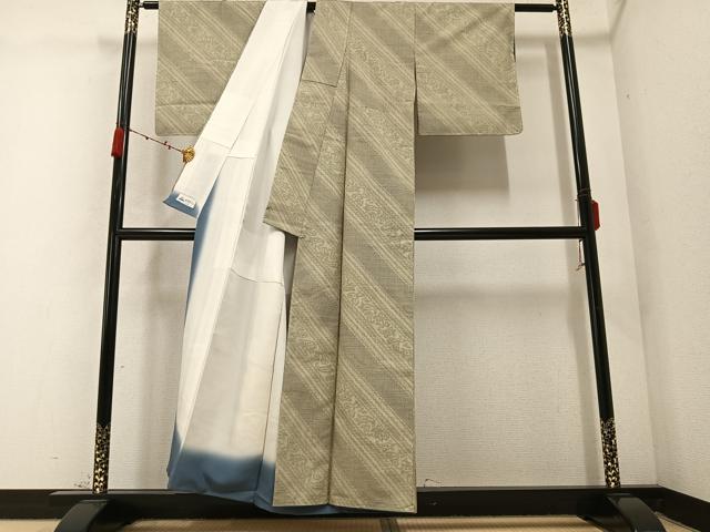 平和屋着物●結城紬　100亀甲　斜縞　やまと誂製　正絹　逸品　未使用　AABC1773ph