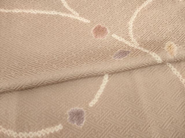 平和屋着物○上質な小紋 絞り 花唐草文 水柿色地 正絹 逸品