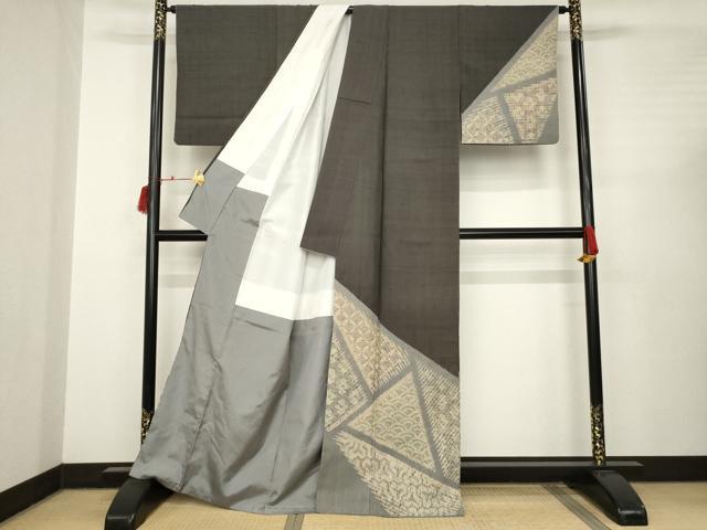 平和屋着物○染織の名門 しょうざん 生紬 訪問着 絞り 割付文 金彩