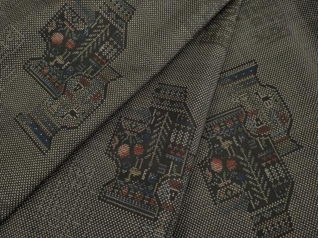 平和屋着物●本場大島紬　カタス7マルキ　陶器文　正絹　逸品　未使用　AABC3259ck