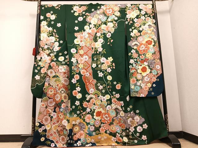 平和屋着物●豪華振袖　駒刺繍　雪輪吉祥草花文　金彩　正絹　逸品　AABC4472ph