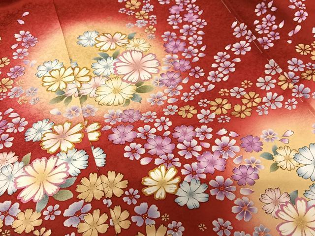 平和屋着物○豪華振袖 舞花文 ほたる暈し 金彩 仮絵羽 逸品