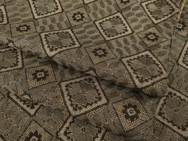 平和屋着物●本場大島紬　龍郷絣　花菱文　正絹　逸品　AABC8116ck