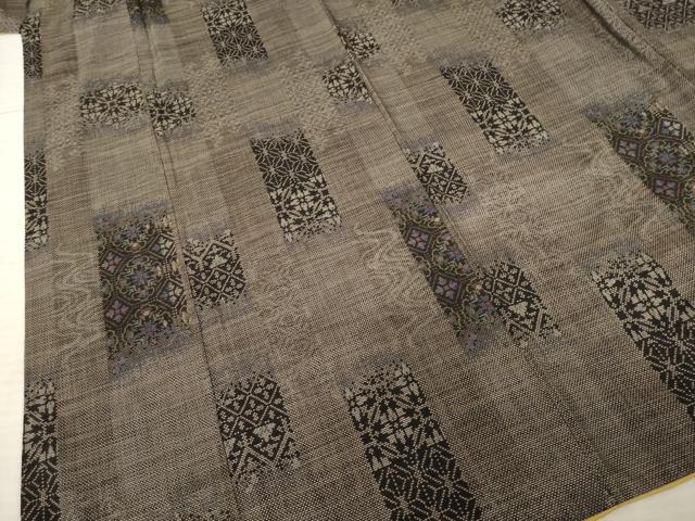 平和屋着物●本場大島紬　純泥染　手織り　カタス7マルキ　短冊花文　大瀬紬工場　証紙付き　正絹　逸品　AABC9255ck