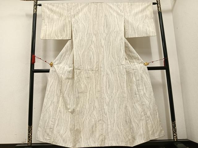 平和屋着物●本場大島紬　白大島　流水文　正絹　逸品　AABC9290ph