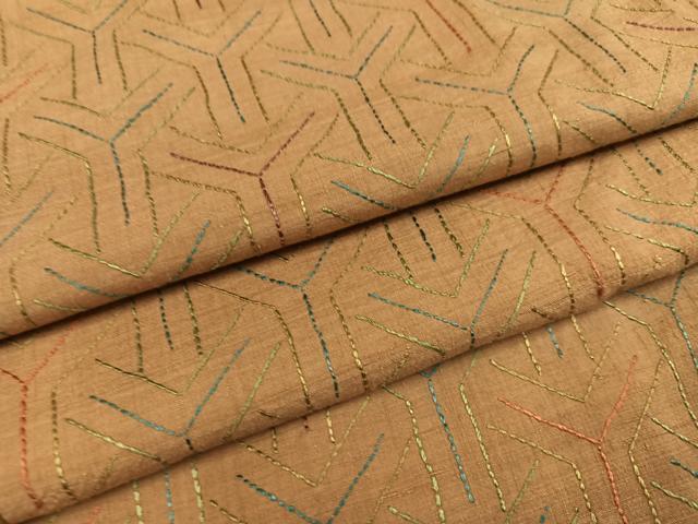 平和屋着物●上質な紬　刺繍　刺し子　毘沙門亀甲　正絹　逸品　AABC9692ph