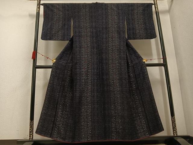 平和屋着物●結城ちぢみ　間道　正絹　逸品　AABC9763ph