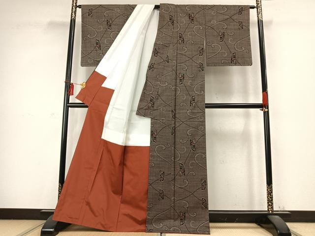 平和屋着物●本場大島紬　7マルキ　唐草花文　正絹　逸品　未使用　AABD0549fy 平和屋着物○本場大島紬 7マルキ 唐草花文 正絹 逸品 未使用 AABD0549fy