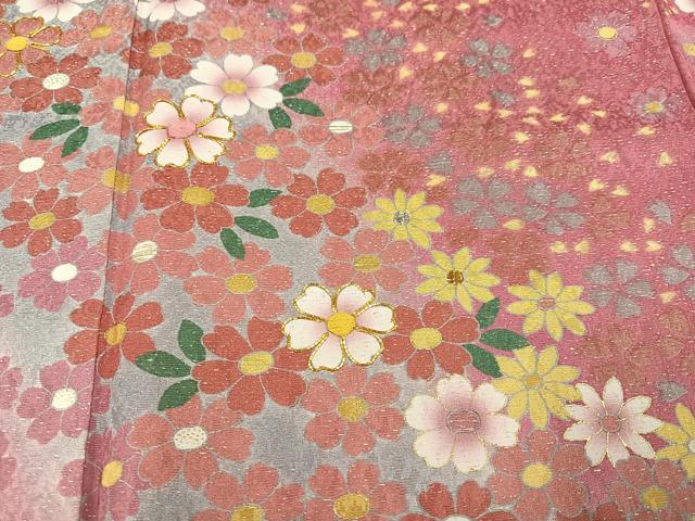 平和屋着物○豪華振袖 駒刺繍 舞花文 暈し染め 銀通し地