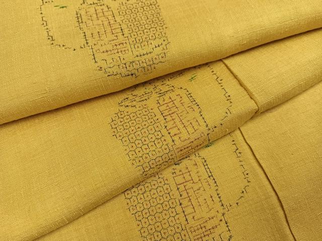 平和屋着物●本場結城紬　重要無形文化財　 100亀甲　陶器文　正絹　逸品　AABD3995ph