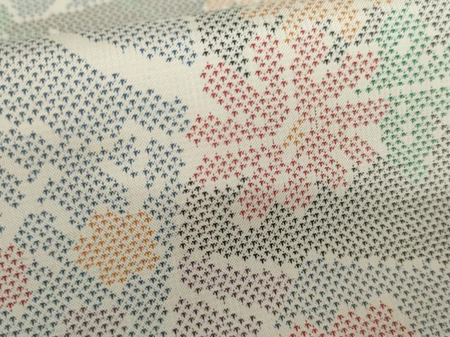 平和屋着物●本場大島紬　白大島　カタス7マルキ　扇面草花文　証紙付き　正絹　逸品　AABD5075cs