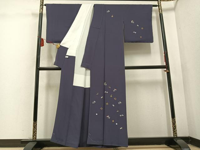 平和屋着物●訪問着　刺繍　器物文　正絹　逸品　AABD5968ph