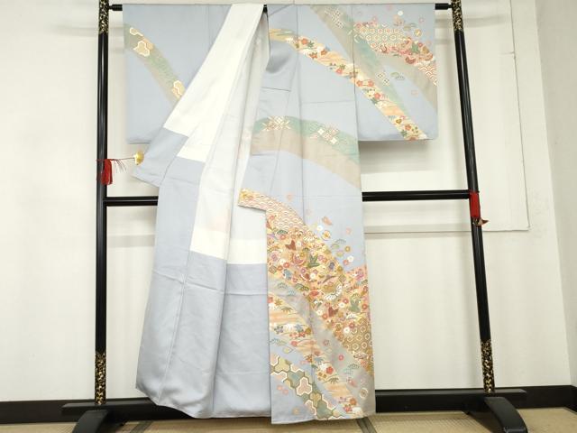 平和屋着物●手描友禅作家　渓月　訪問着　吉祥花蝶宝尽くし　金彩　正絹　逸品　AABD6288cs 平和屋着物○手描友禅作家 渓月 訪問着 吉祥花蝶宝尽くし