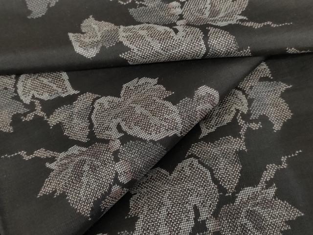平和屋着物●本場大島紬　地空き　カタス9マルキ　蔦の葉文　黒地　正絹　逸品　AABD6297cs