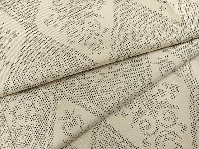 平和屋着物●本場大島紬　白大島　一元絣　花唐草文　正絹　逸品　AABD6543ph