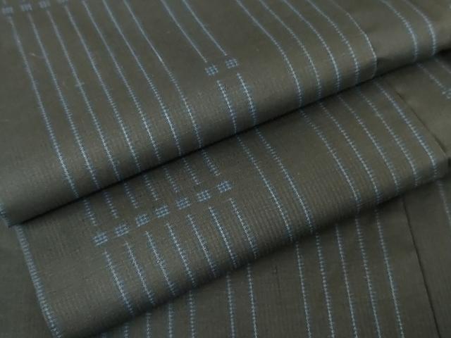 平和屋着物●本場大島紬　一元絣　竹縞　黒地　正絹　逸品　AABE2782cs