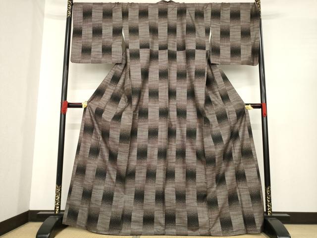 平和屋着物●本場大島紬　市松文　カタス7マルキ　正絹　逸品　AABE4445ck