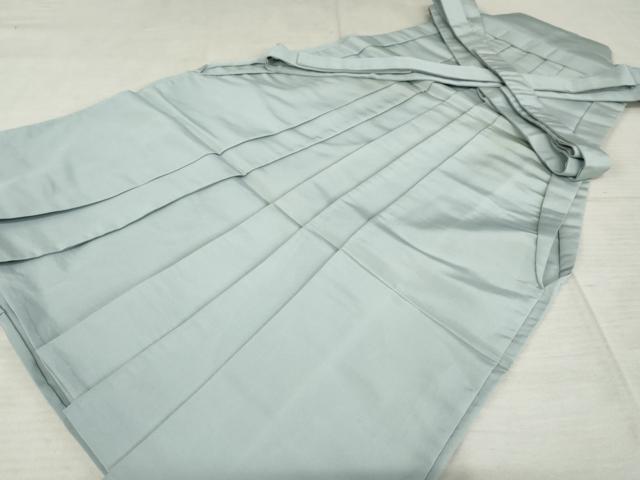 平和屋着物●男性　人間国宝　甲田綏郎　精好仙台平　馬乗り袴　色無地　秘色色　正絹　逸品　AABE5280cs