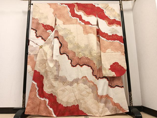 平和屋着物●紫綬褒章　巨匠『岩田専太郎』　振袖　駒刺繍　立波文　金彩　伊勢丹扱い　正絹　逸品　AABE5899ph