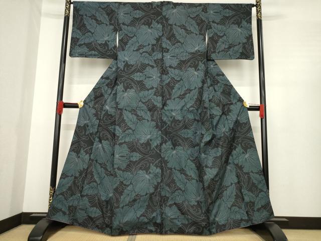 平和屋着物●本場大島紬　葉尽くし　一元絣　黒地　正絹　逸品　AABE5926ck