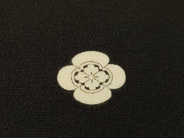 平和屋着物●創業460年・千總　黒留袖　駒刺繍　蔓帯花文　金彩　伊勢丹扱い　正絹　逸品　AABE7791ck_7