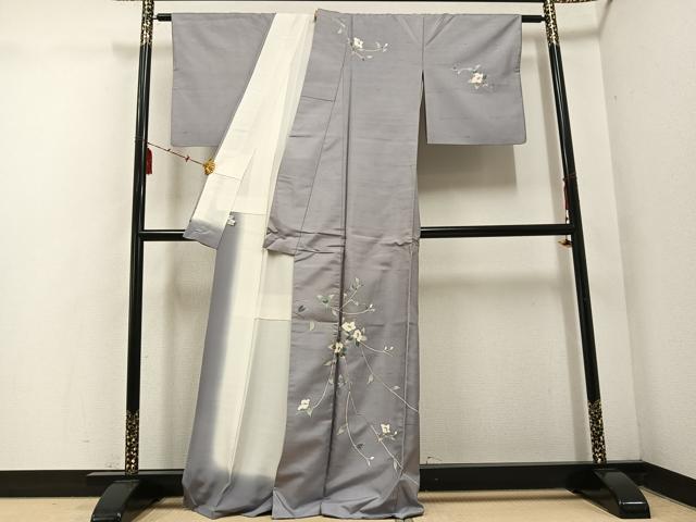 平和屋着物●訪問着　白山紬地　友禅　作家物　枝花文　銀座おゝぎ屋扱い　正絹　逸品　AABE8929ph_1