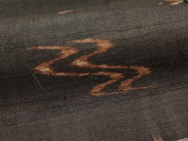 平和屋着物●国指定重要無形文化財　本場久米島紬　手織　琉球絣文様　正絹　逸品　未使用　AABF1007cs