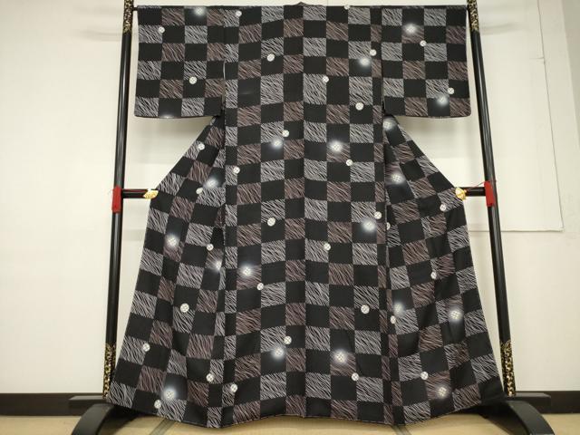 平和屋着物●上質な小紋　市松丸文　ほたる暈し　黒地　正絹　逸品　未使用　AABF1779ck 平和屋着物○上質な小紋 市松丸文 ほたる暈し 黒地 正絹 逸品 未使用