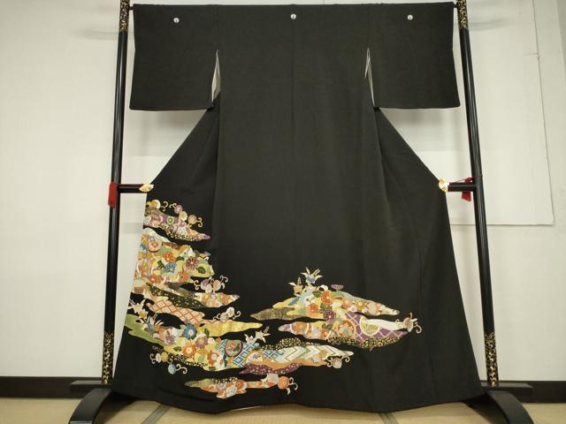 平和屋着物●創業460年・千總　黒留袖　駒刺繍　道長吉祥花文　金彩　正絹　逸品　AABF3591ck 平和屋着物○創業460年・千總 黒留袖 駒刺繍 道長吉祥花文 金彩 正絹