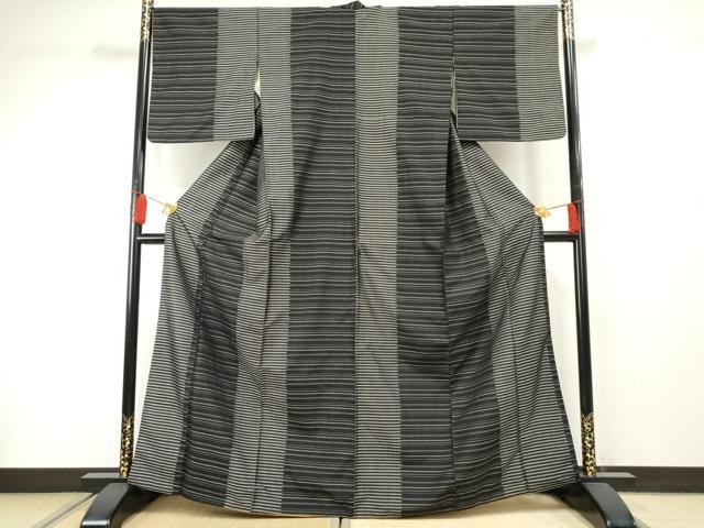 平和屋着物＊夏物 江戸小紋 絽縮緬 万筋 黒色×白色 正絹 逸品