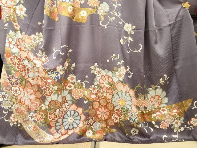 平和屋着物●豪華振袖　駒刺繍　蔓帯草花文　金彩　ロング丈　正絹　逸品　AABF5132cs 平和屋着物○豪華振袖 駒刺繍 蔓帯草花文 金彩 ロング丈 正絹 逸品