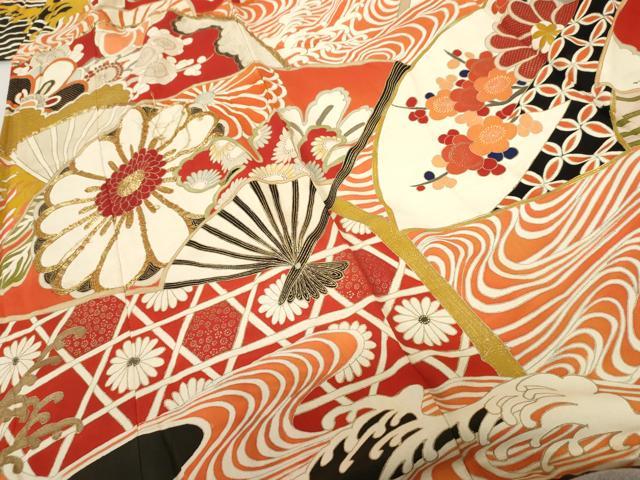 平和屋着物●アンティーク　大正ロマン　振袖　駒刺繍　扇面立波吉祥花文　黒地　金彩　ロング丈　正絹　逸品　AABF5232cs