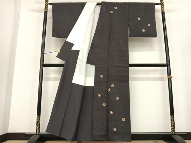 平和屋着物●本場結城紬　重要無形文化財　訪問着　丸文　金彩　証紙付き　正絹　逸品　AABF5446fy 楽天市場】平和屋本店□極上 本場結城紬 重要無形文化財 単衣 色無地