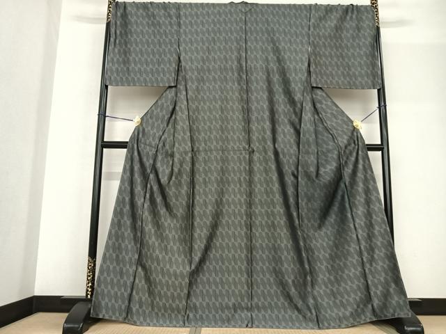 平和屋着物●お召　よろけ縞　正絹　逸品　未使用　AABF5553fy 楽天市場】平和屋着物○お召 よろけ縞 正絹 逸品 未使用 AABF5553fy