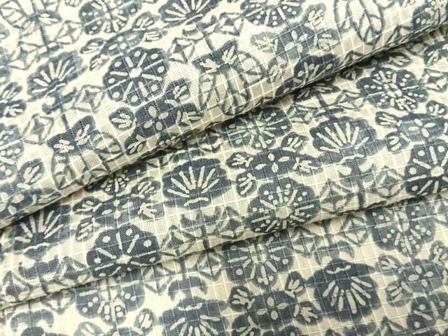 平和屋着物＊夏物　綿紅梅　小紋　浴衣兼用　型染め　花尽くし　綿　逸品　AABF5721fy_5