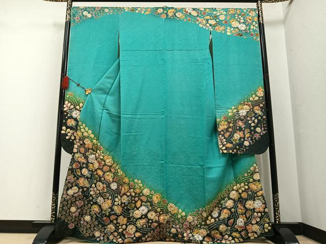 平和屋着物●越後十日町の一流染匠　桐屋・翠山工房　振袖　臈纐纈師　絞り　辻が花　暈し染め　金通し地　正絹　逸品　AABF6066ph