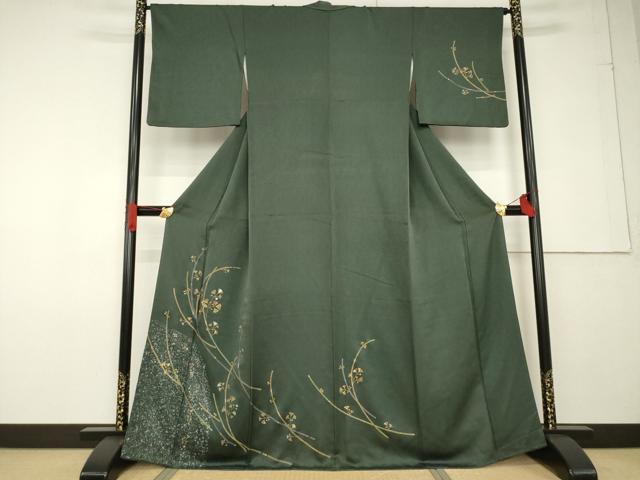 平和屋着物●訪問着　駒刺繍　枝葉文　黒緑色地　金彩　正絹　逸品　AABF6193ck