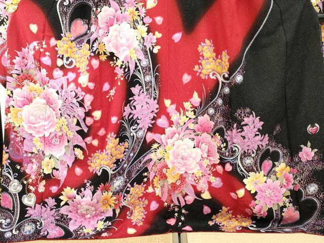 平和屋着物●豪華振袖　Angel Heart　刺繍　草花文　薔薇　バラ　暈し染め　黒地　金糸　銀通し地　ロング丈　正絹　逸品　AABF6565cs_2