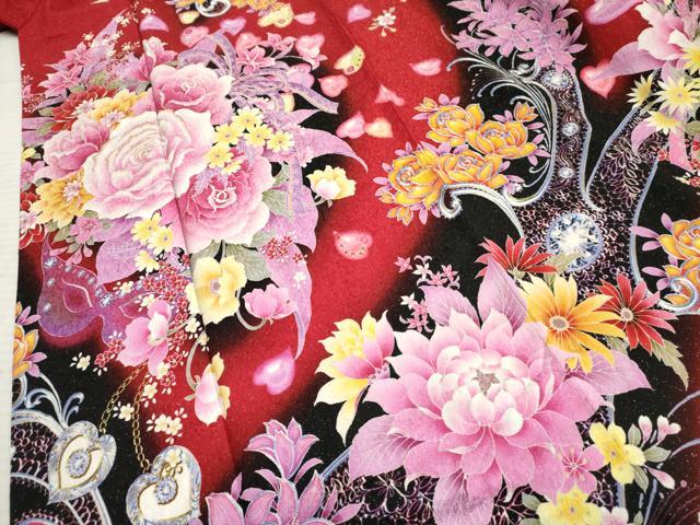 平和屋着物●豪華振袖　Angel Heart　刺繍　草花文　薔薇　バラ　暈し染め　黒地　金糸　銀通し地　ロング丈　正絹　逸品　AABF6565cs_4